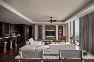 Suite — The Yacht Hotel by DC
